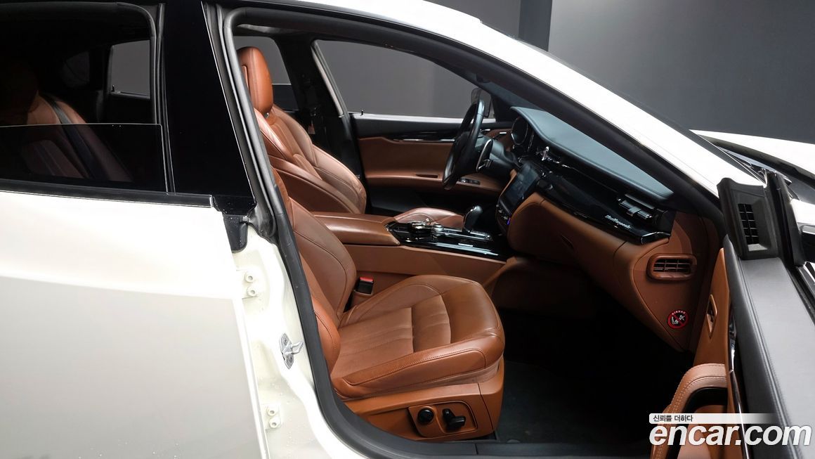 Maserati Quattroporte 2017