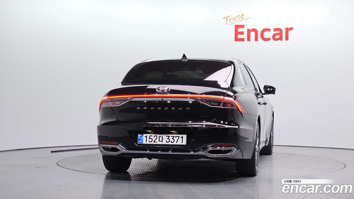 Hyundai Grandeur 2022