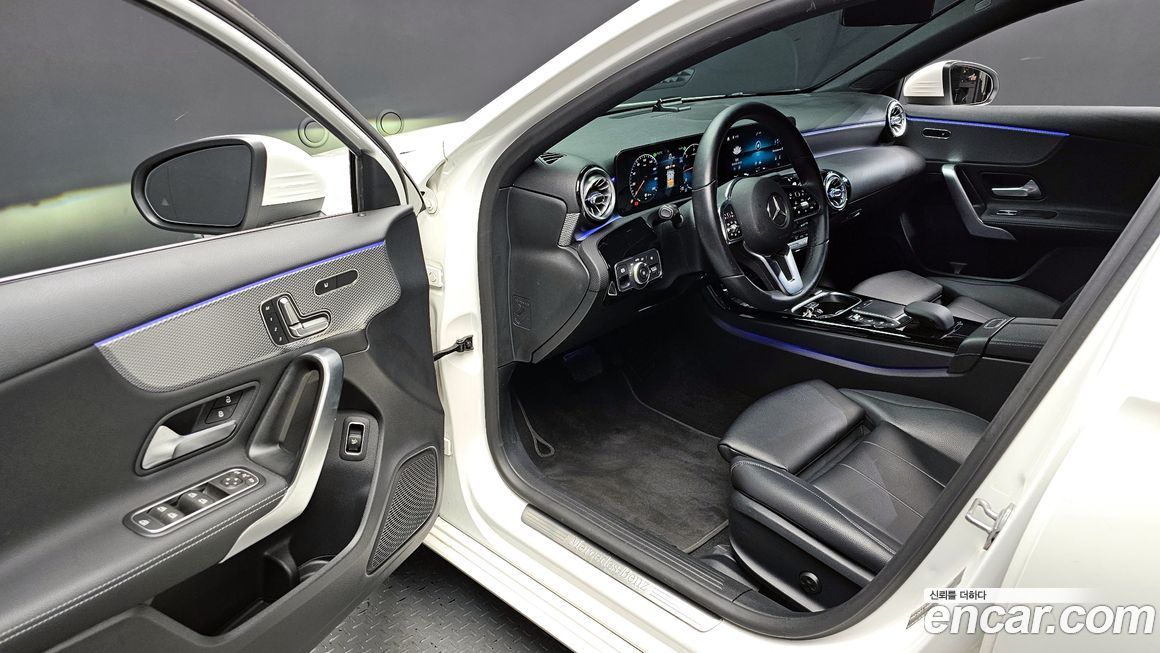 Mercedes-Benz A-Class 2021