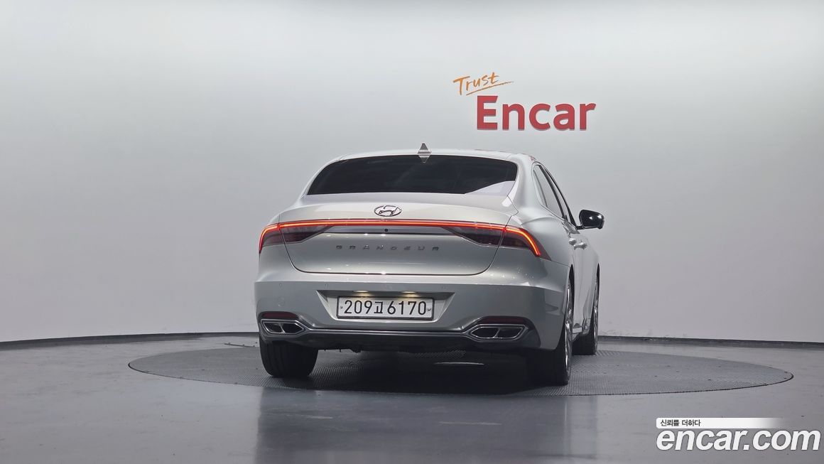 Hyundai Grandeur 2021