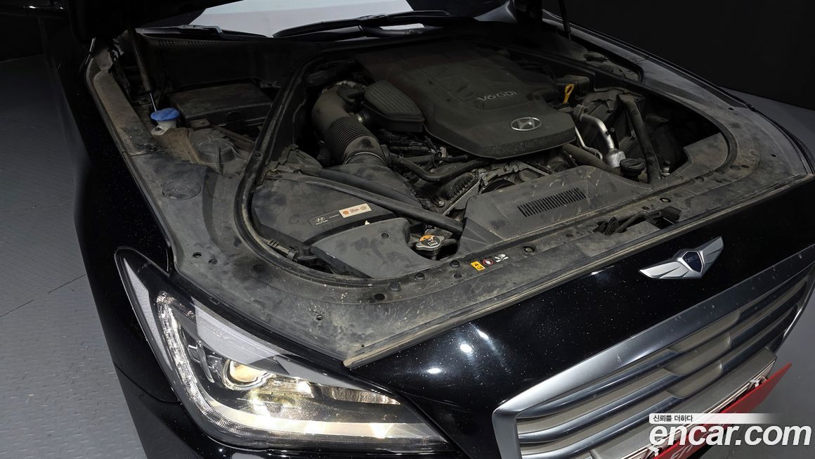 Hyundai Genesis 2016