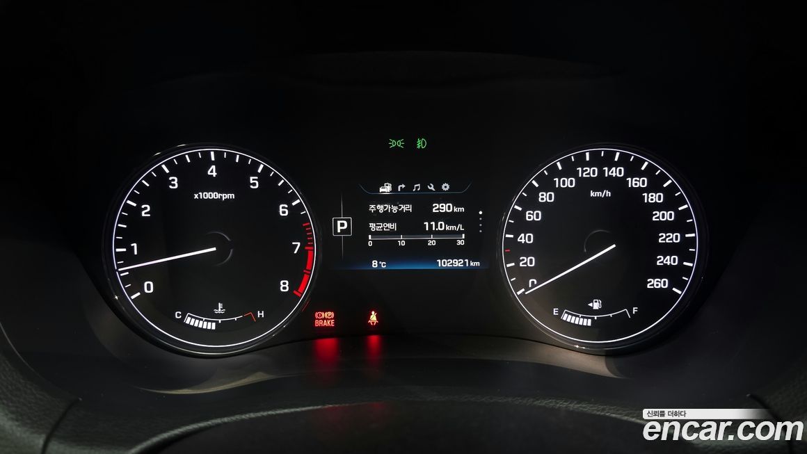 Hyundai Genesis 2016