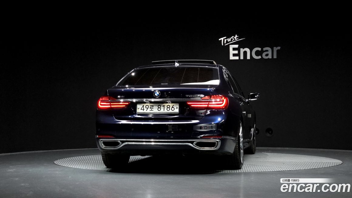 BMW 7-Series 2016