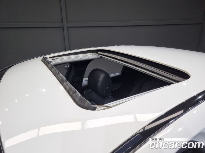 Mercedes-Benz C-Class 2020