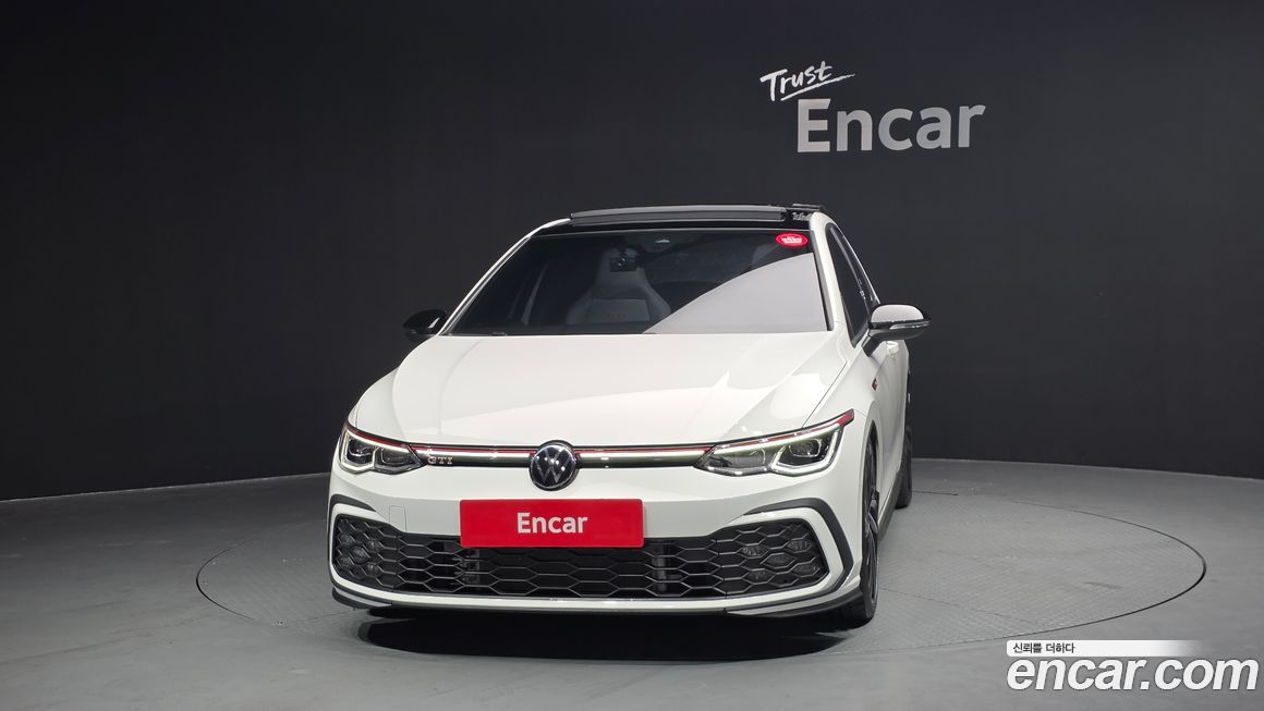 Volkswagen Golf 2024