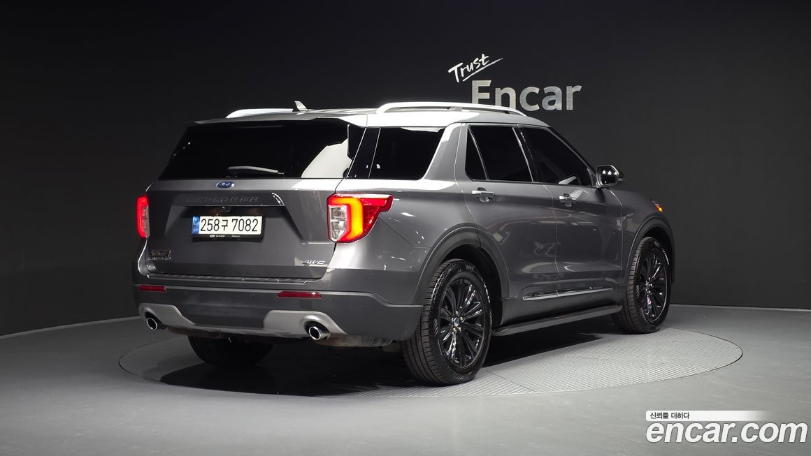 Ford Explorer 2021