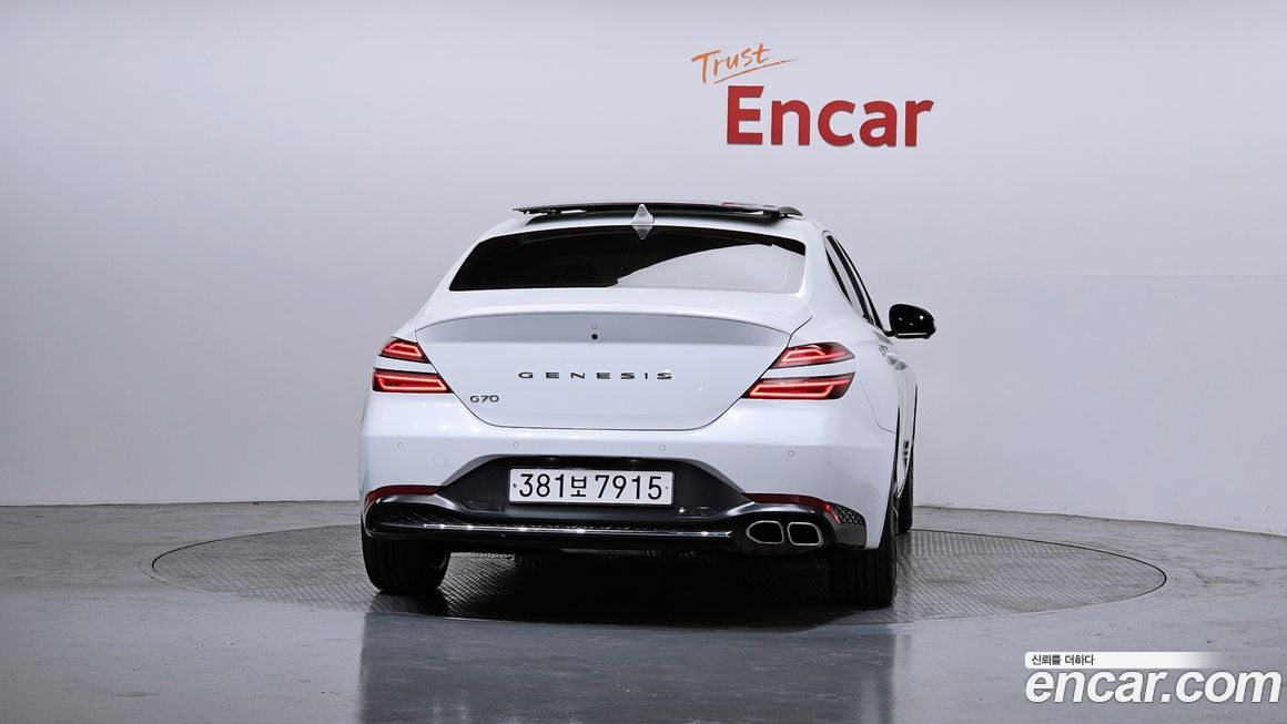 Genesis G70 2022