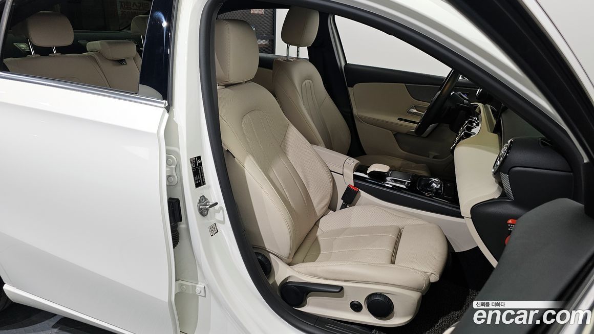 Mercedes-Benz A-Class 2021