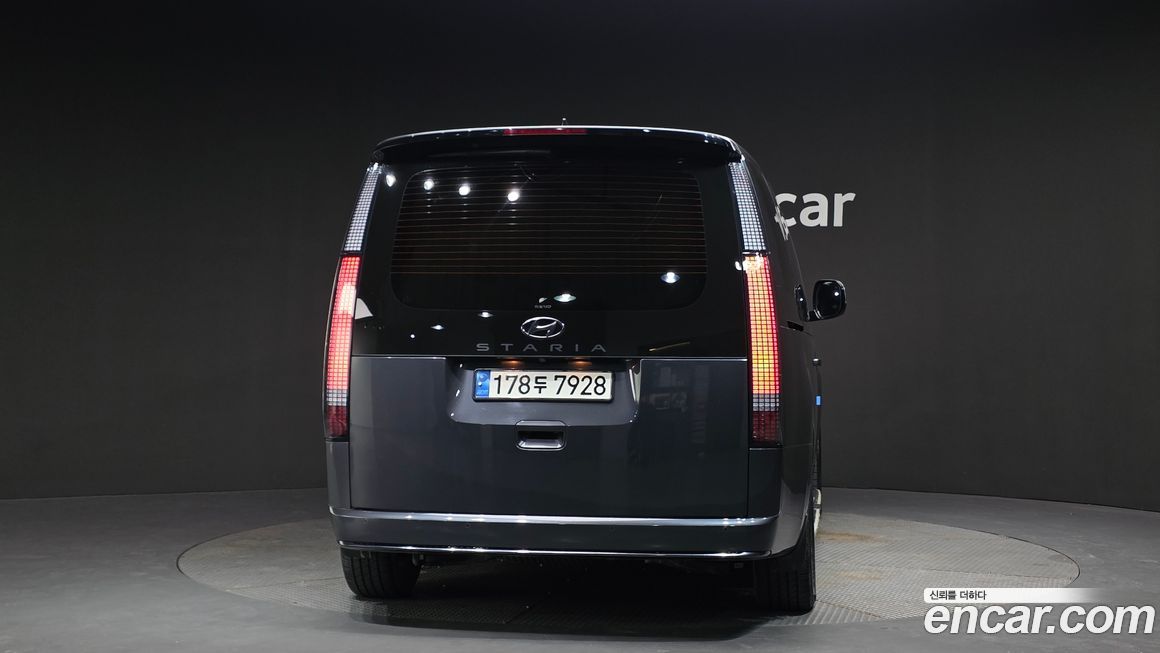 Hyundai Staria 2023