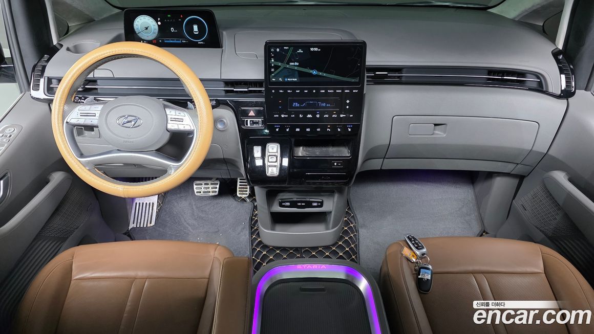 Hyundai Staria 2023