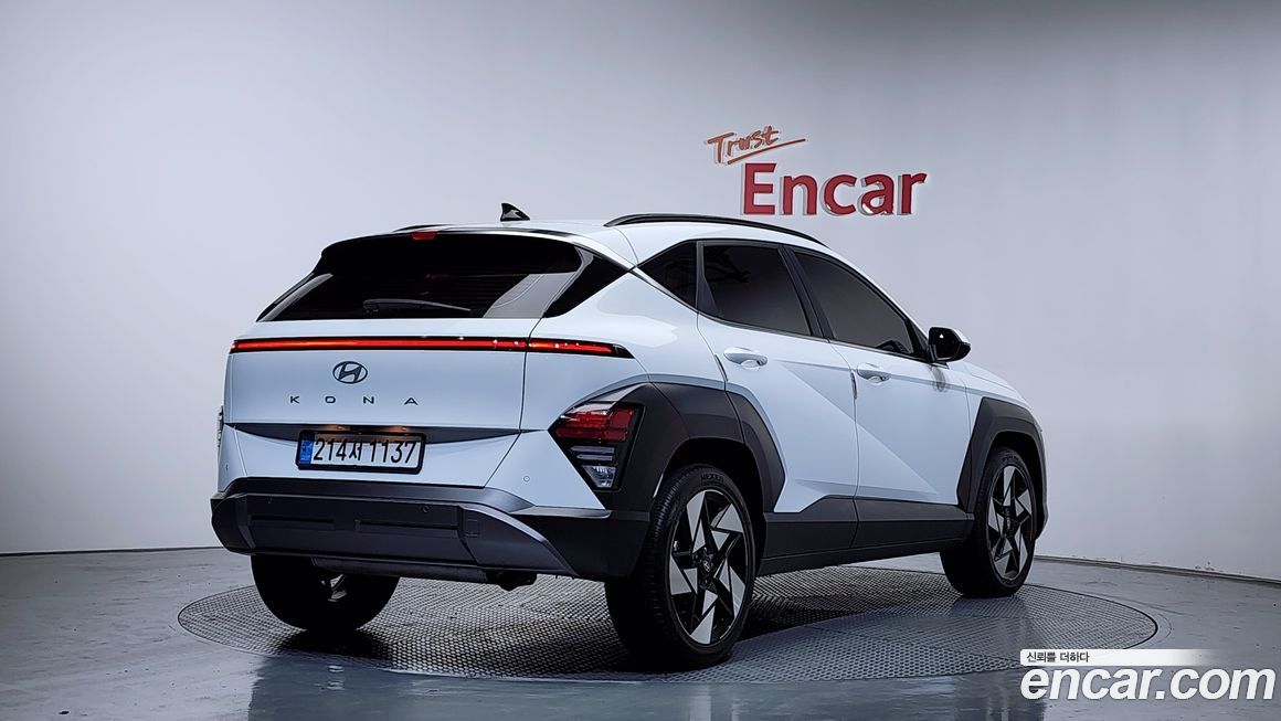 Hyundai Kona 2025