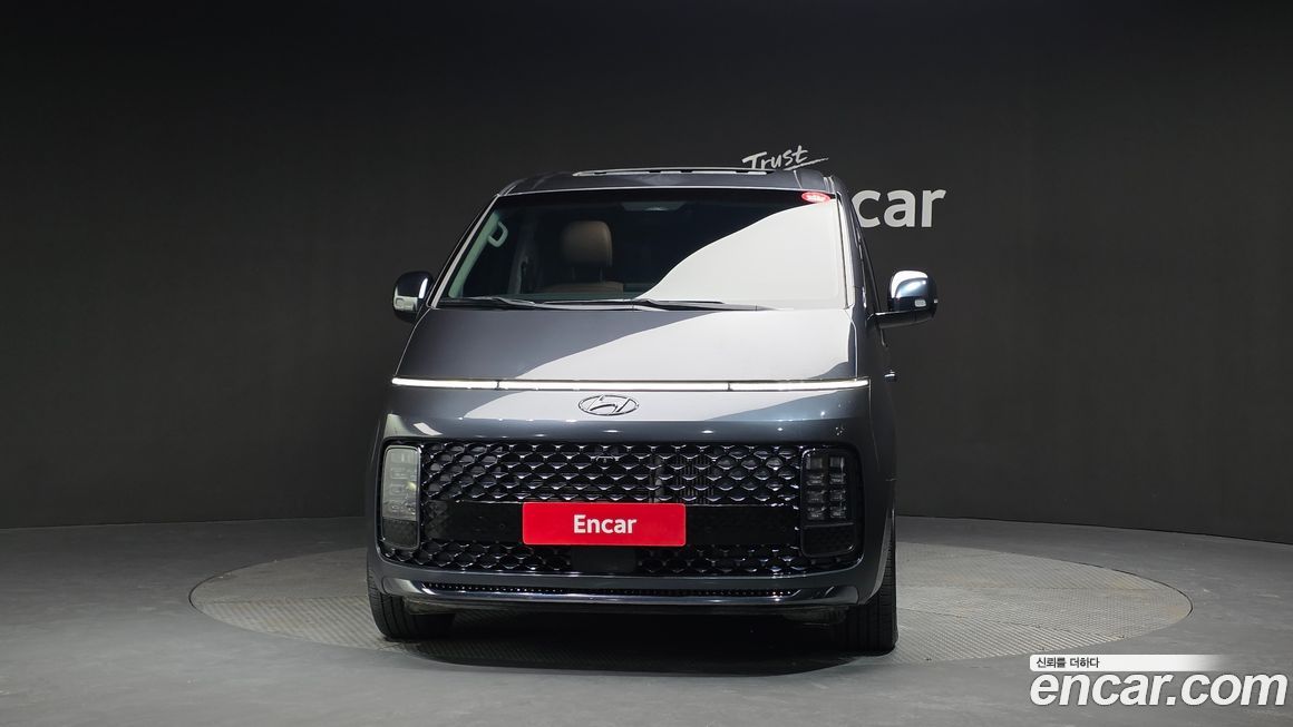 Hyundai Staria 2023
