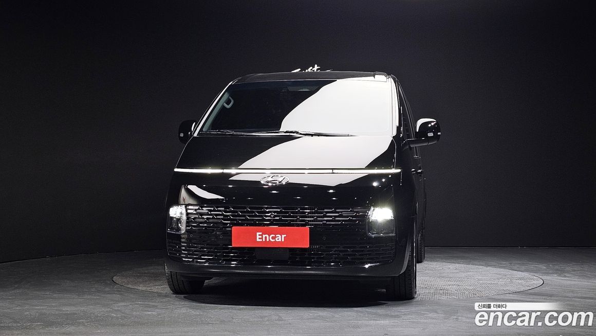 Hyundai Staria 2024
