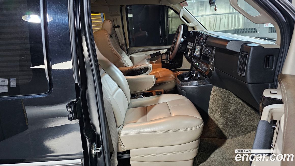 Chevrolet Express Van 2018