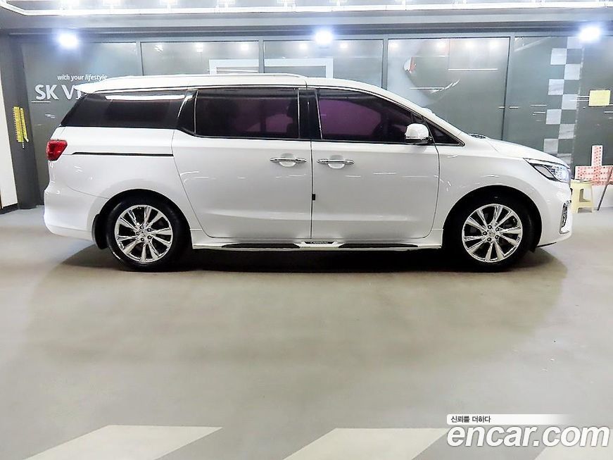 Kia Canival 2019