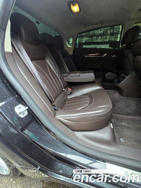 Maserati Quattroporte 2015