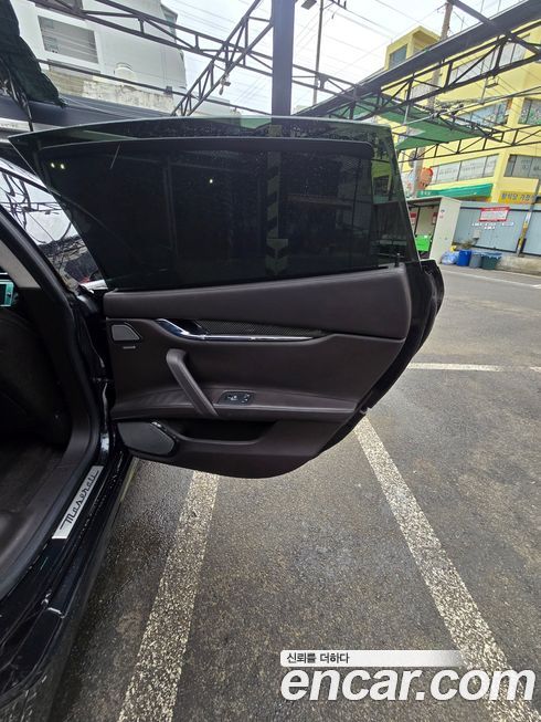 Maserati Quattroporte 2015