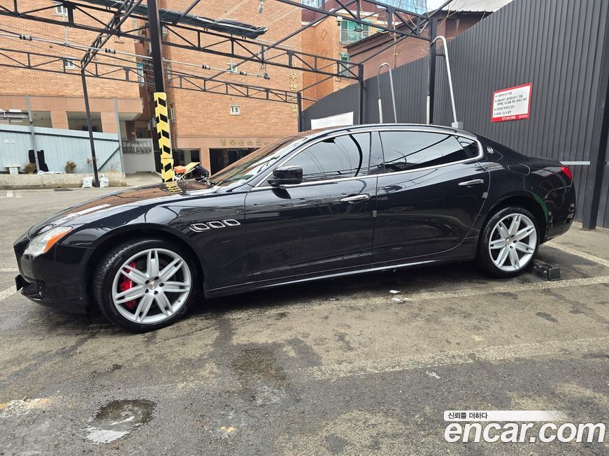 Maserati Quattroporte 2015