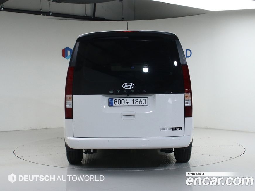 Hyundai Staria 2025