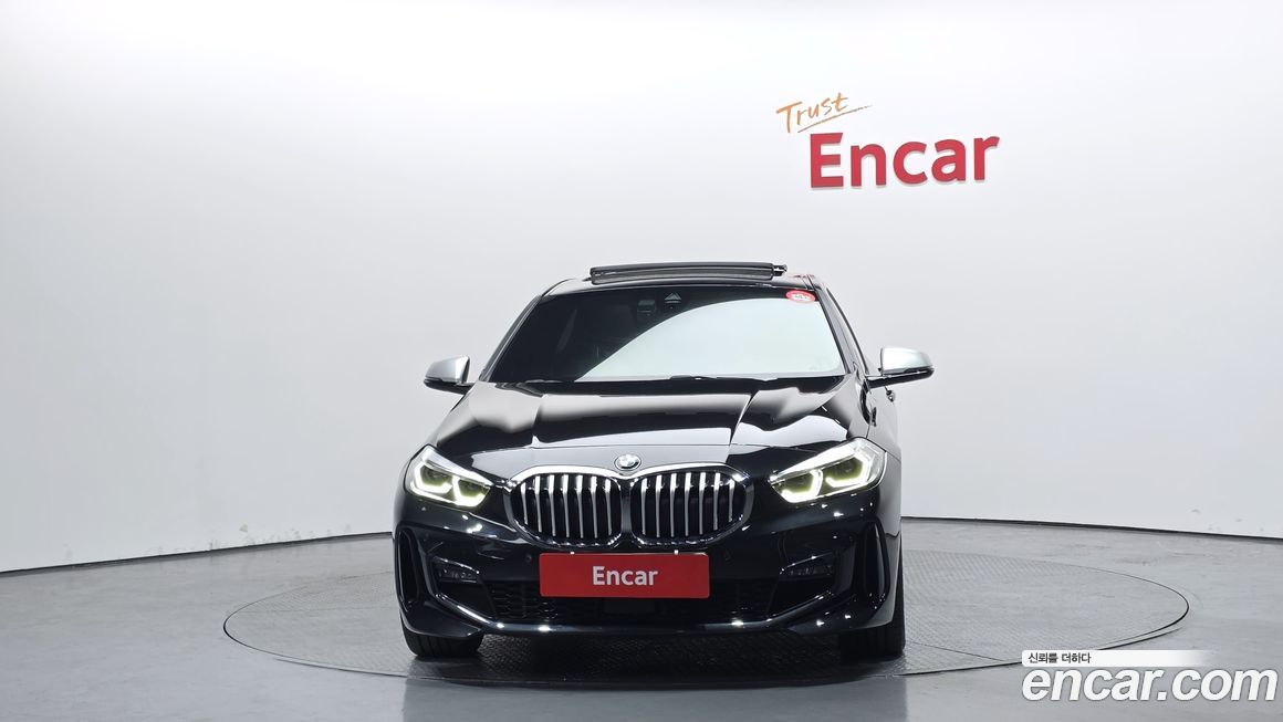 BMW 1-Series 2023