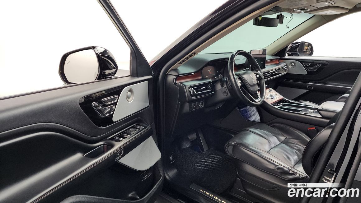 Lincoln Aviator 2021