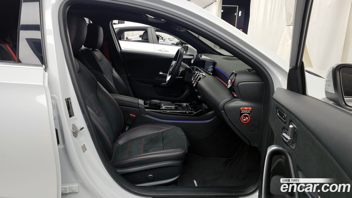 Mercedes-Benz A-Class 2021