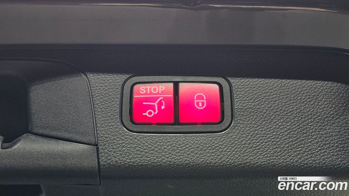 Mercedes-Benz GLC-Class 2022