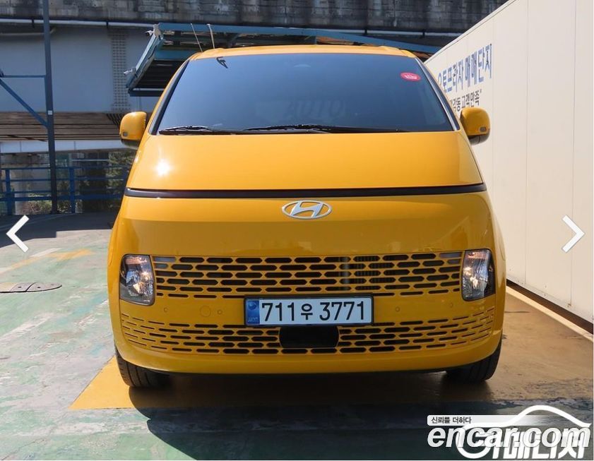 Hyundai Staria 2025