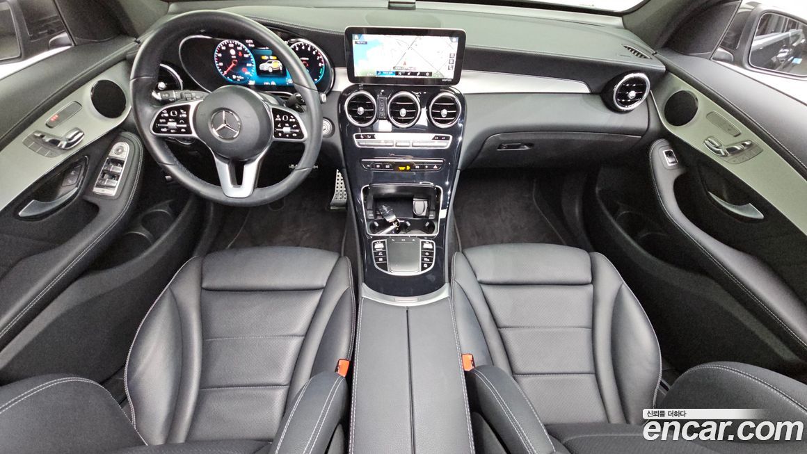 Mercedes-Benz GLC-Class 2022