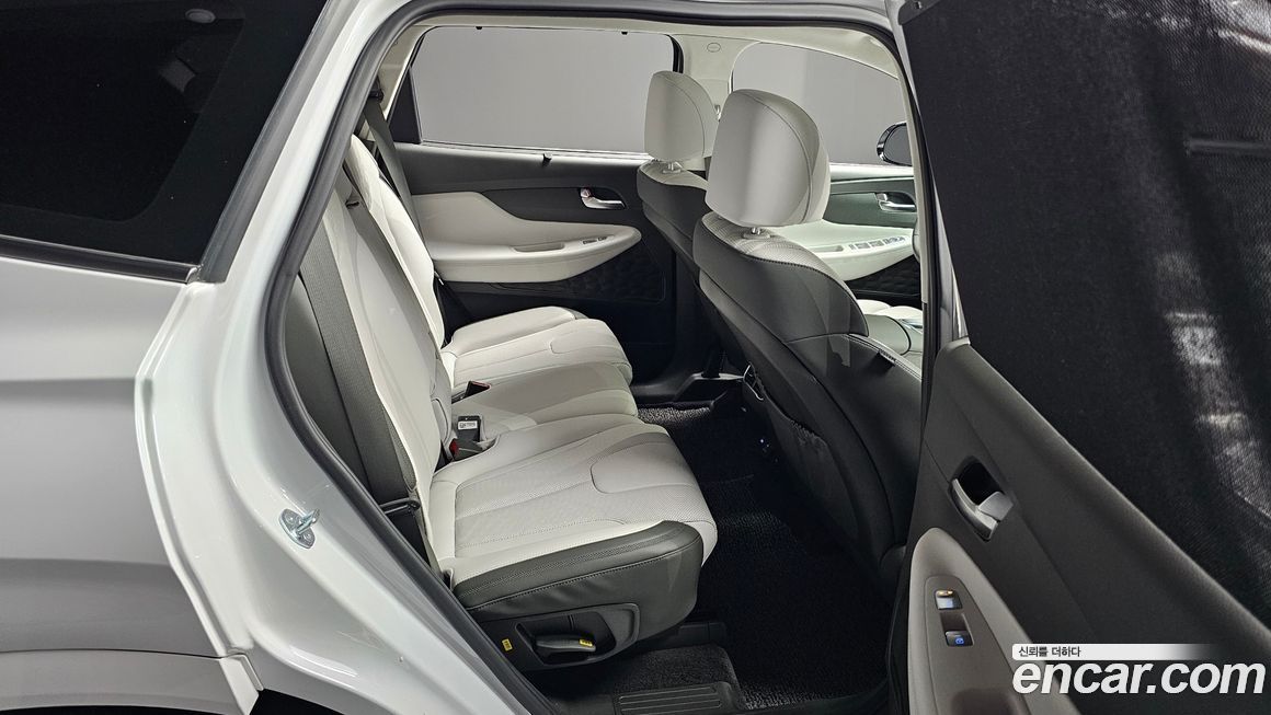 Hyundai Santafe 2023