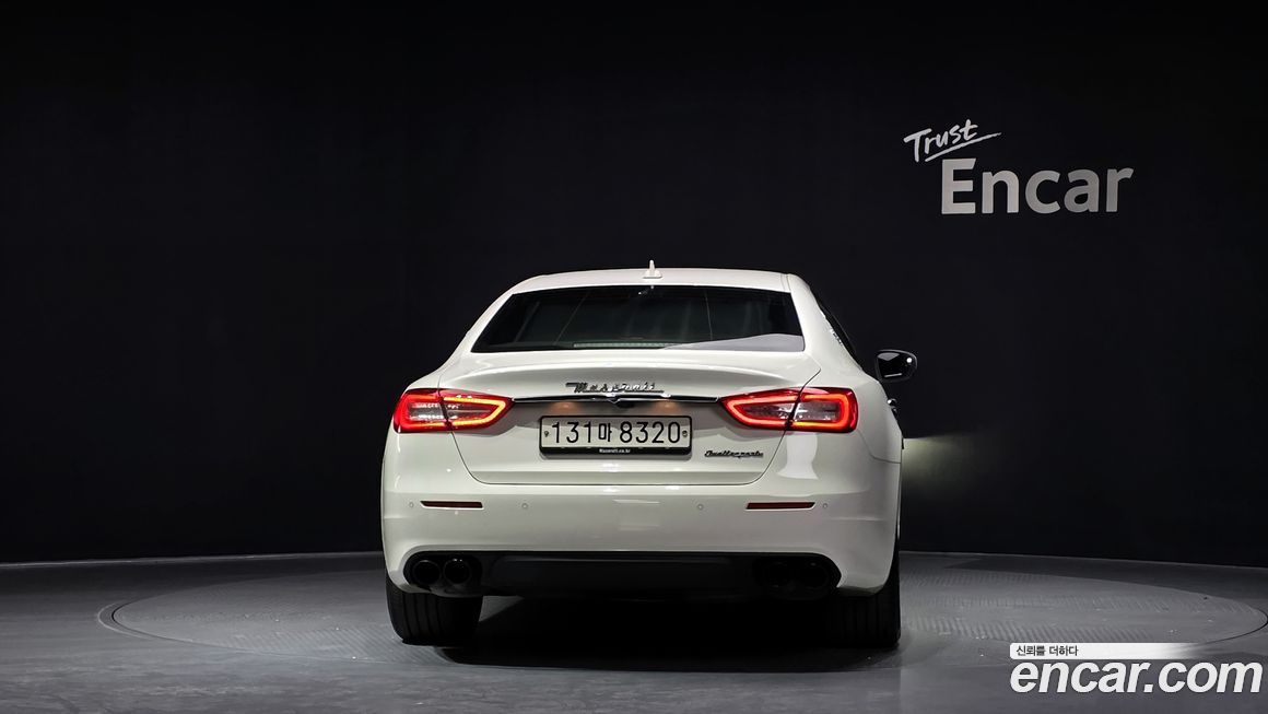 Maserati Quattroporte 2020