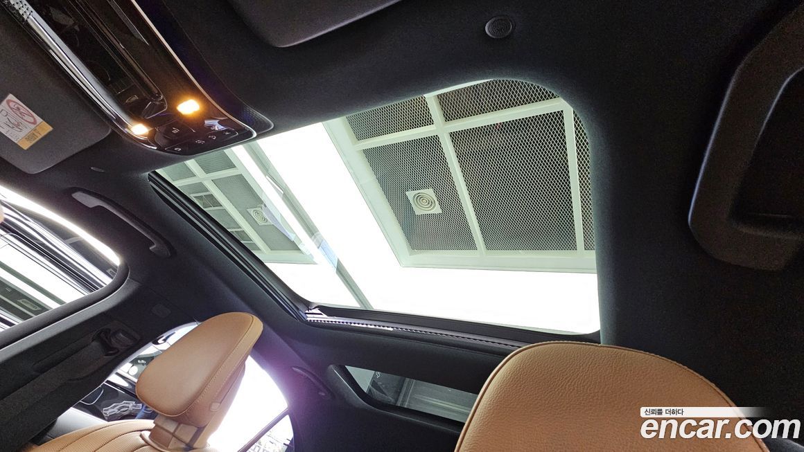 Mercedes-Benz E-Class 2025