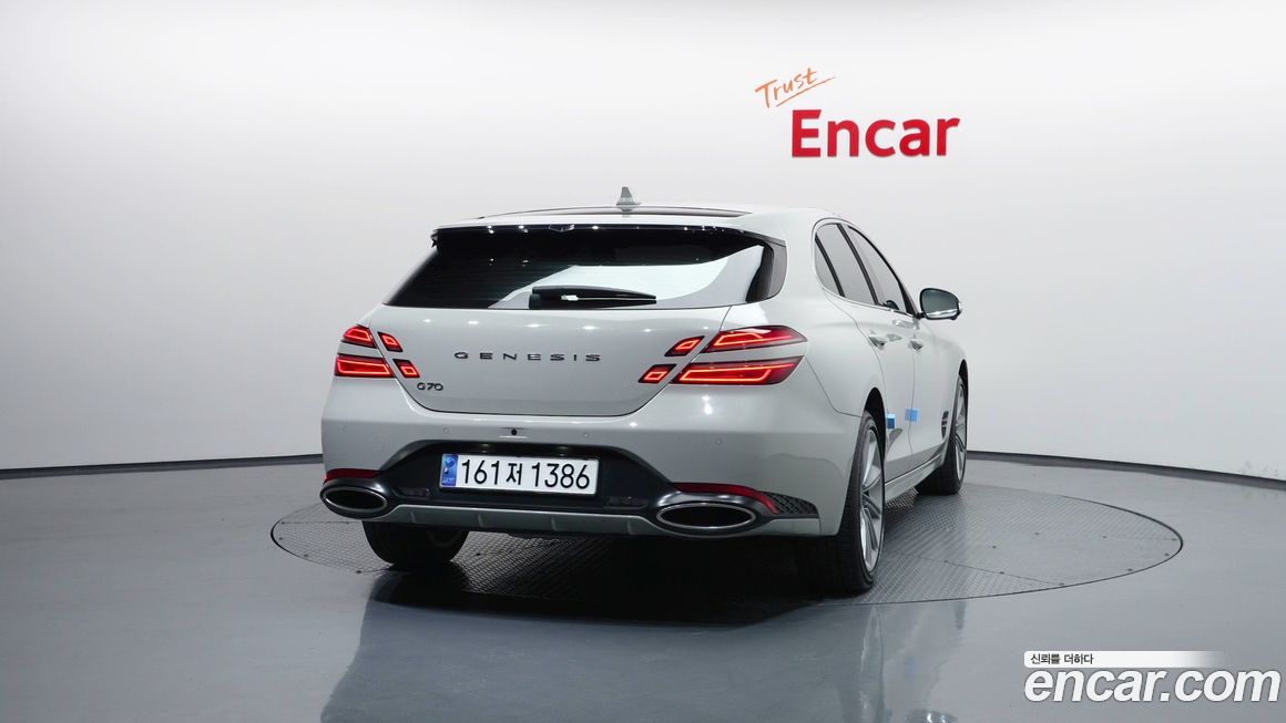 Genesis G70 2024