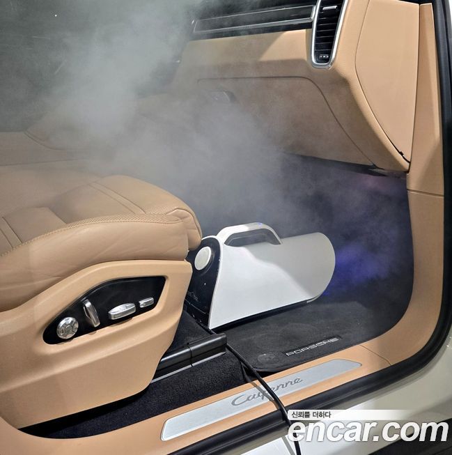 Porsche Cayenne 2020