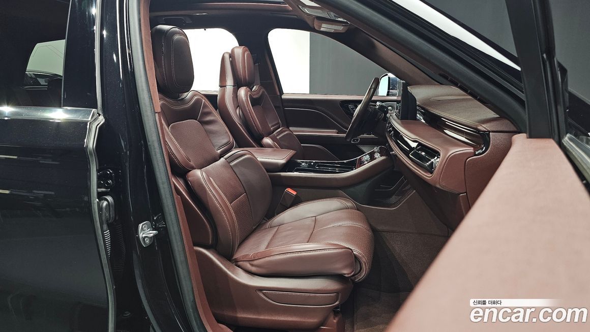 Lincoln Aviator 2021