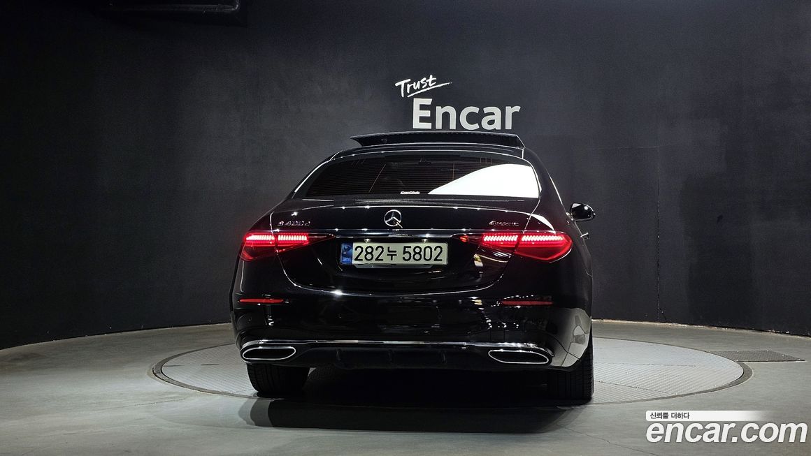 Mercedes-Benz S-Class 2022