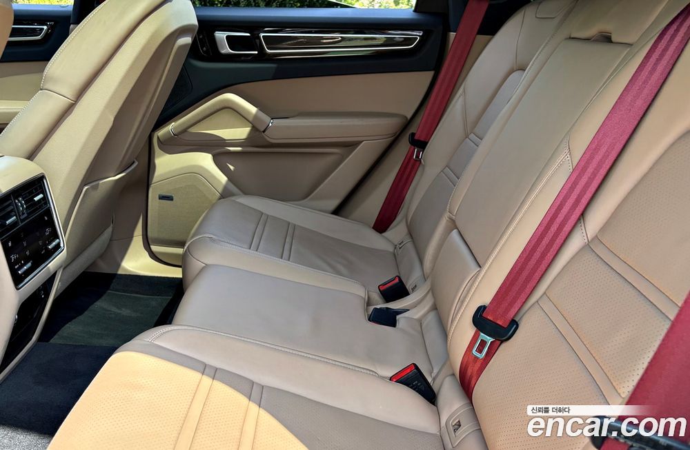 Porsche Cayenne 2020