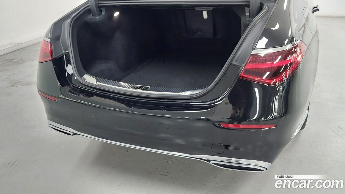 Mercedes-Benz S-Class 2022