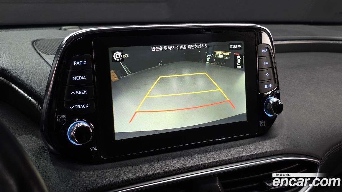 Hyundai Santafe 2020