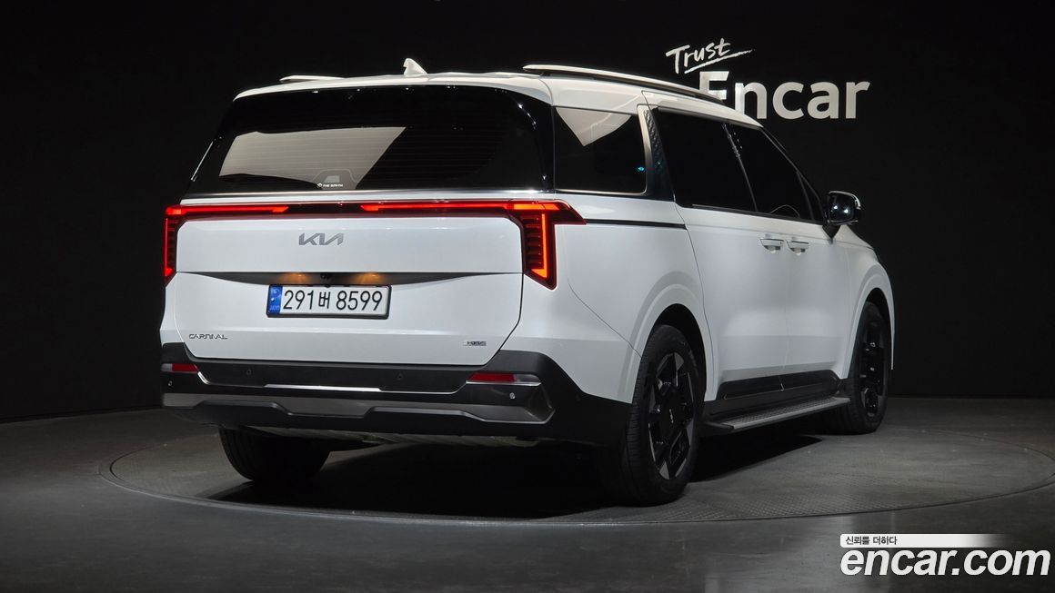 Kia Canival 2025