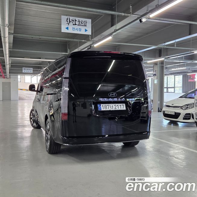 Hyundai Staria 2025