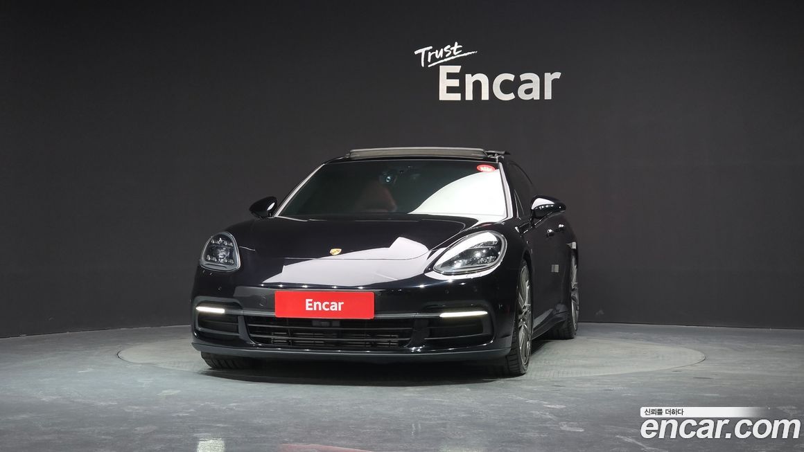 Porsche Panamera 2018