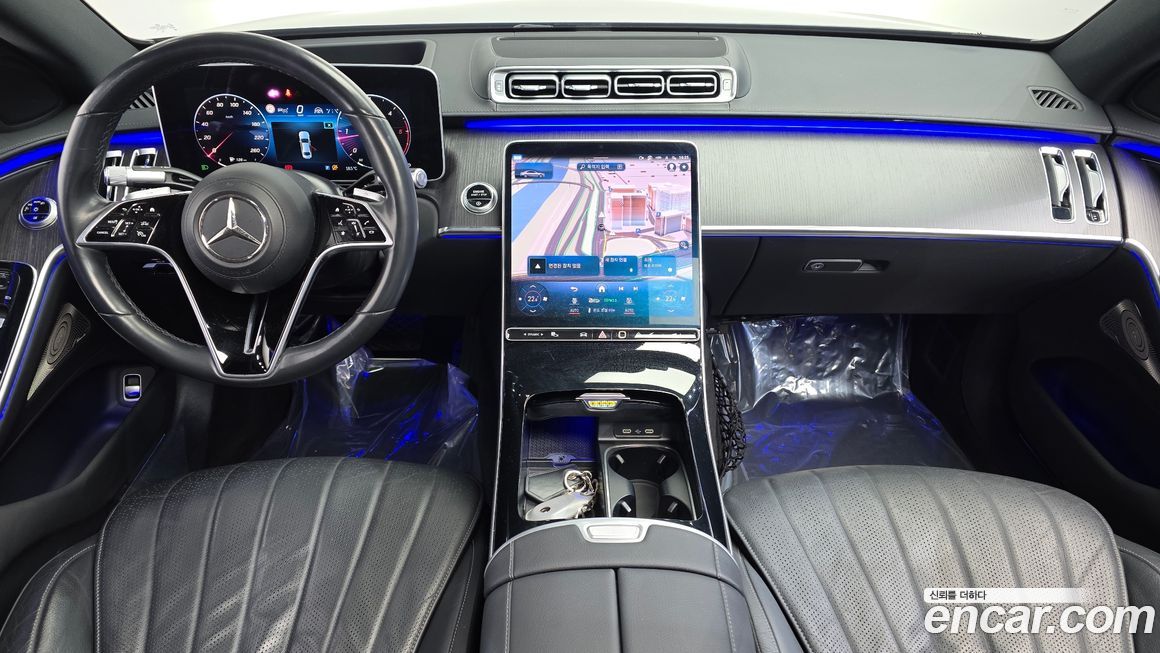 Mercedes-Benz S-Class 2021