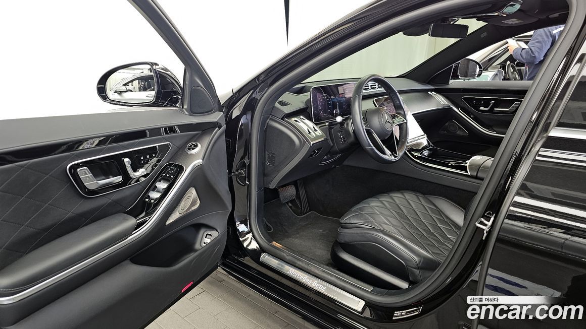 Mercedes-Benz S-Class 2022