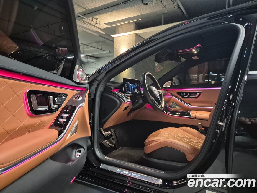 Mercedes-Benz S-Class 2023