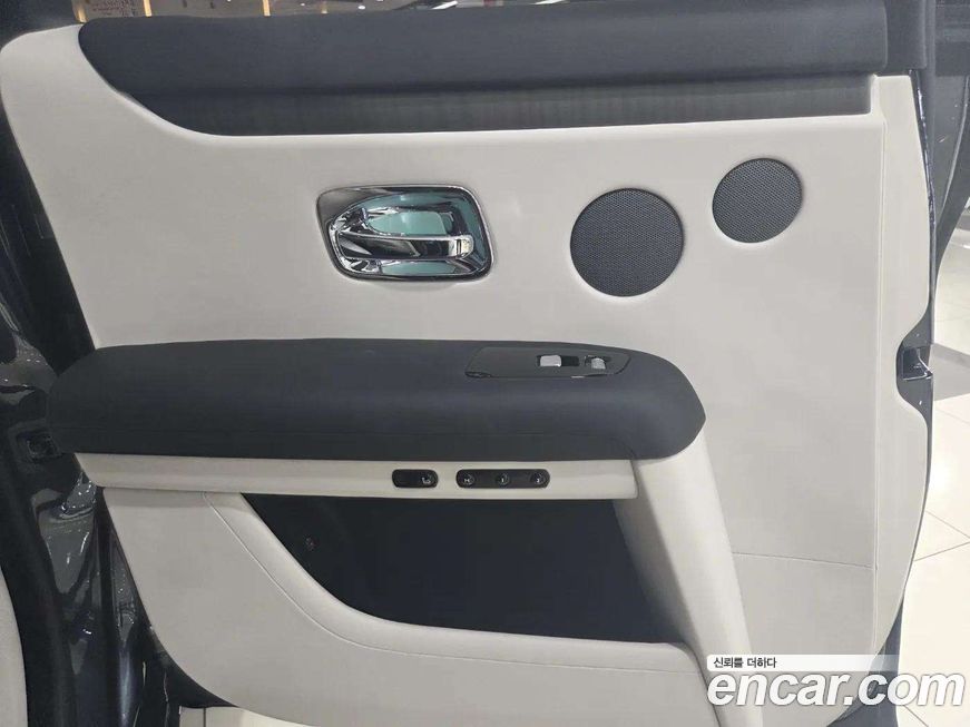 Rolls-Royce Ghost 2021