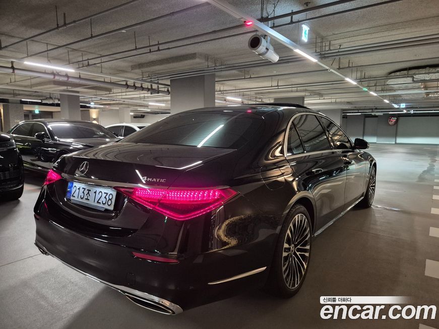 Mercedes-Benz S-Class 2023