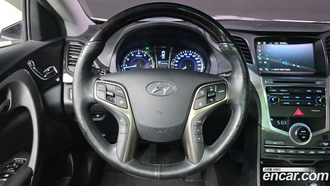 Hyundai Grandeur 2012