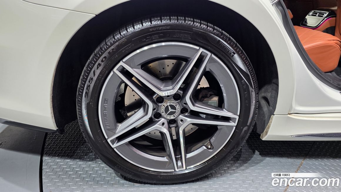 Mercedes-Benz S-Class 2022