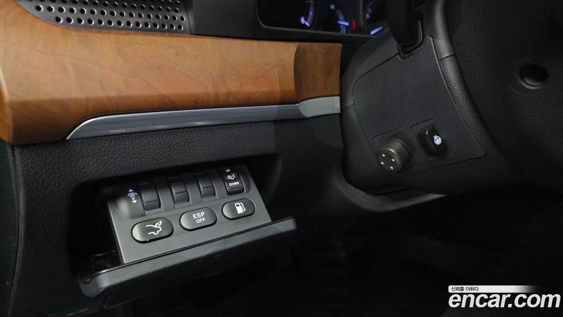 KG_Mobility_Ssangyong Chairman 2016